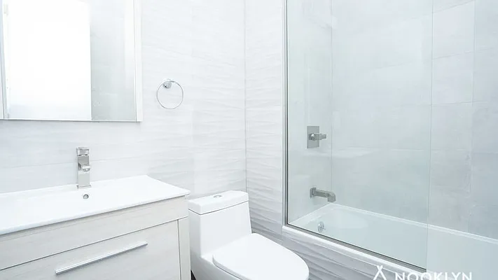 Rented by Nooklyn NYC LLC | media 7