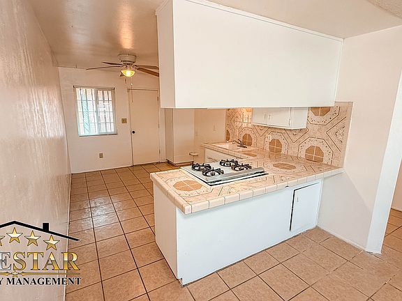 3rd image of 1219 Tulare St #1219