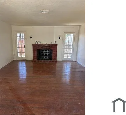 1200 Roanoke Ave — Photo 2