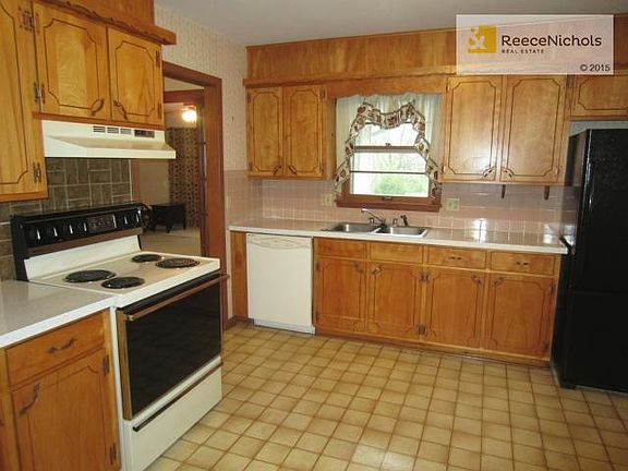 3rd image of 5001 Osage Ave