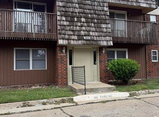 5443 SW 12th Ter, Topeka, KS 66604