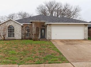 3453 Galaway Bay Dr, Grand Prairie, TX 75052