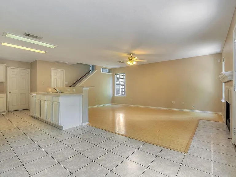 7 Newberry Trail Ct — Photo 13