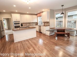 23332 13th Ave SE, Bothell, WA 98021