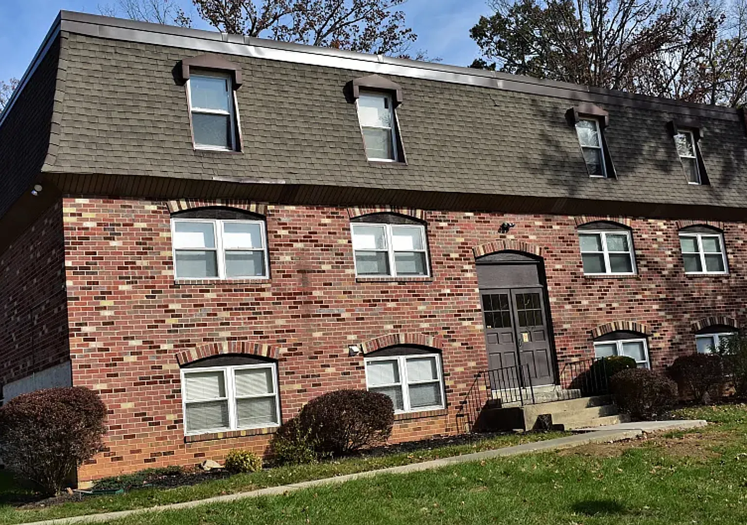 3712 Mayberry Ave — Photo 1