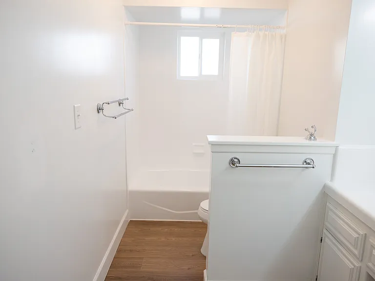 4709 Pinecastle Ave — Photo 15