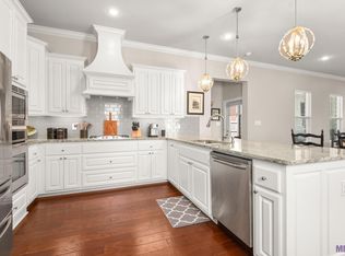 15462 Green Trails Blvd, Baton Rouge, LA 70817