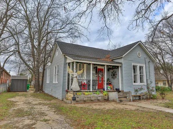 331 N Rusk St, Gainesville, TX 76240