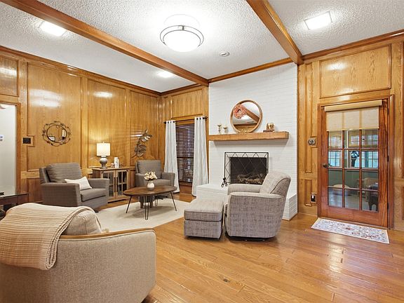 5th image of 5308 Dixie Cir