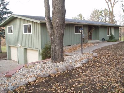 4476 Country Trl W, Jordan, MN, 55352