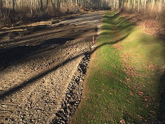 4th image of Black Oak Cir Lot 4