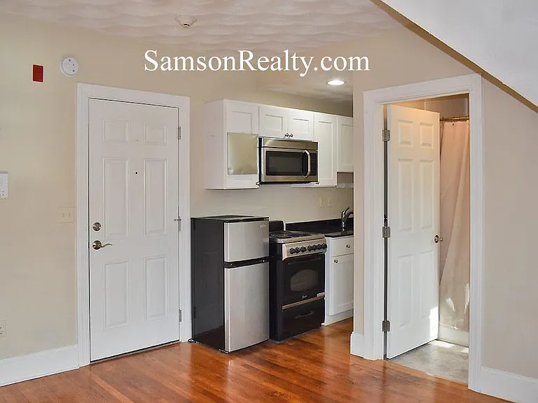 80 Medway St #9 — Photo 4