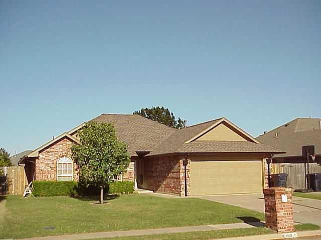 1st image of 13112 Willow Crest Ln