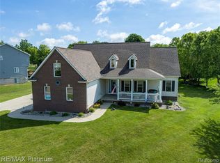 4218 Cahokia Rdg, Linden, MI 48451