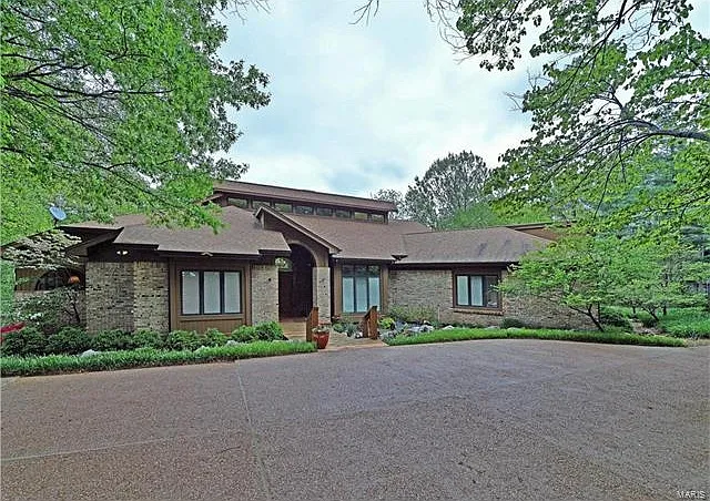 228 Sugar Creek Ridge Dr photo 1