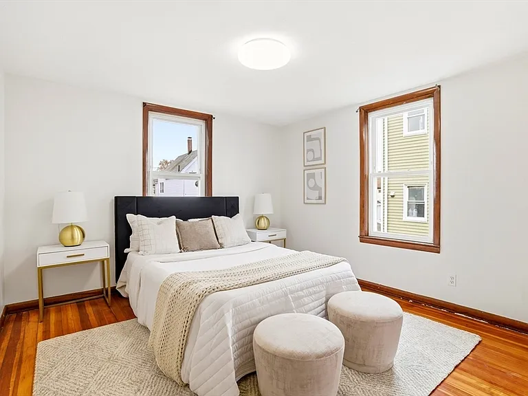 77 Swan St #2 — Photo 10