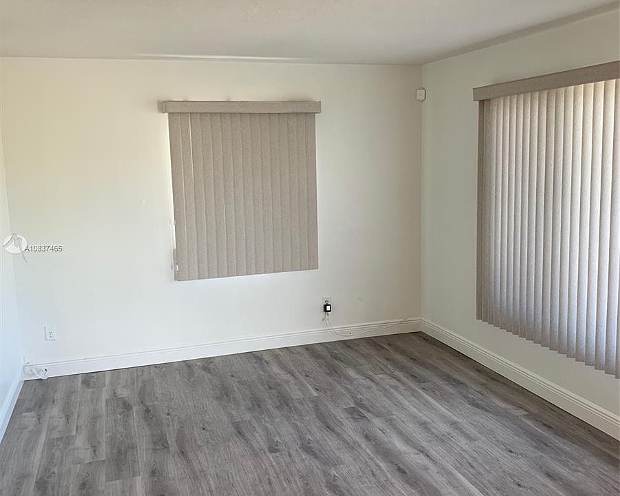 1st image of 19 SE 2nd St Unit 1