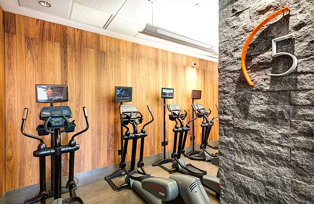 Rented by The Jack Parker Corporation | media 35