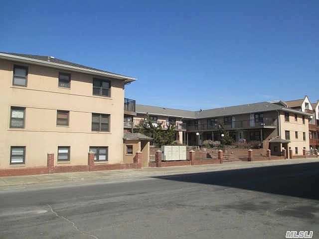 1st image of 65 W Broadway APT 13A