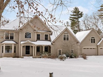 2 Caverno Drive, Lee, NH, 03861