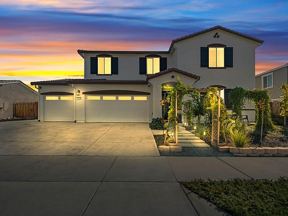 2nd image of 1308 Valley Oak Drive