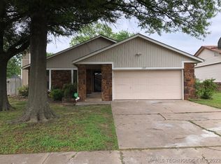 3017 S Oak Ave, Broken Arrow, OK 74012