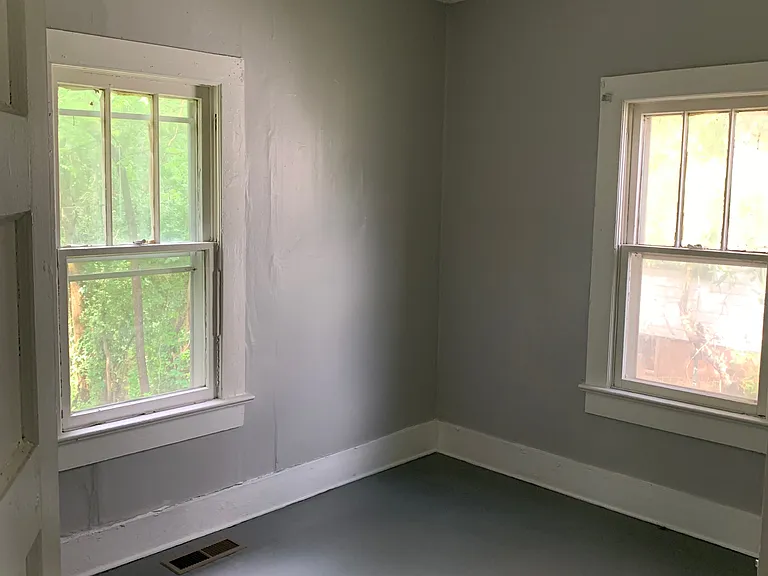 2702 Woodside St — Photo 14