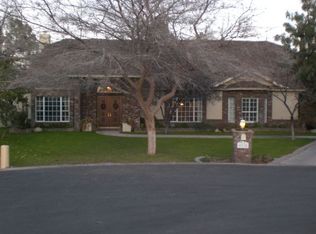 8215 S Pecan Grove Cir, Tempe, AZ 85284