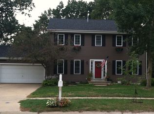 3817 Riverside Dr NE, Cedar Rapids, IA 52411