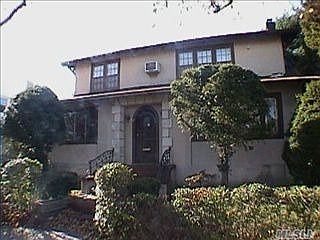 1st image of 271 Magnolia Blvd