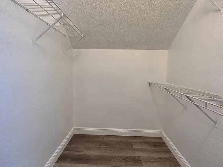 4338 Boca Woods Dr — Photo 21