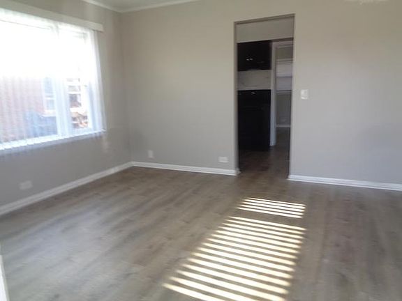 2nd image of 1340 N Main St #E1