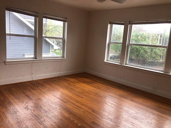 2nd image of 609 Cortlandt St #3