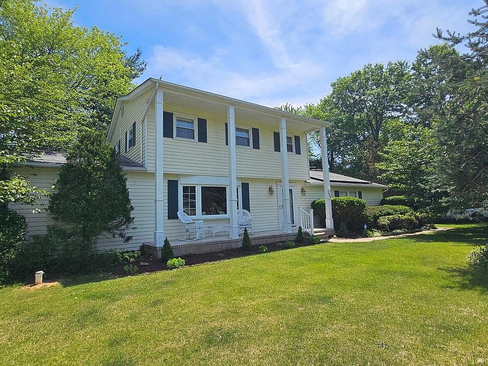 1st image of 196 Homestead Pl