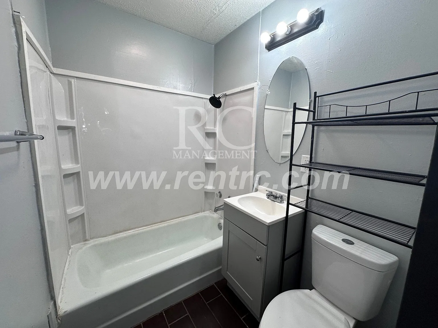 3 bed, 1200 sqft, $950 — Photo 4