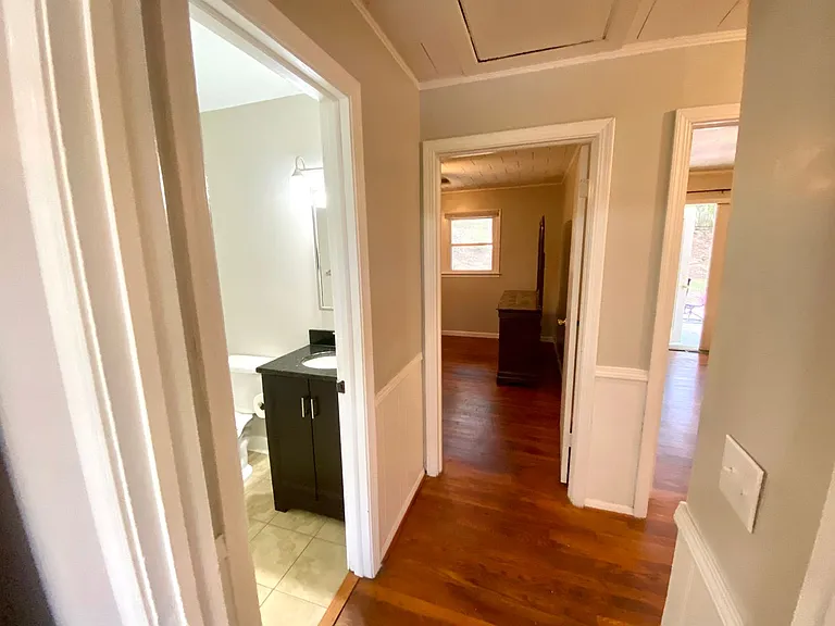 129 Freedom Dr — Photo 20