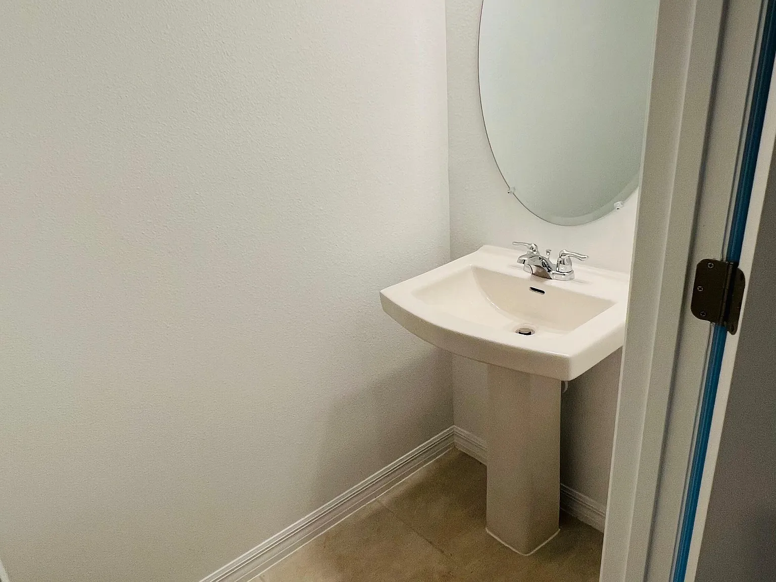 2 bed, 2.5 bath, 1187 sqft, $1,800 — Photo 3