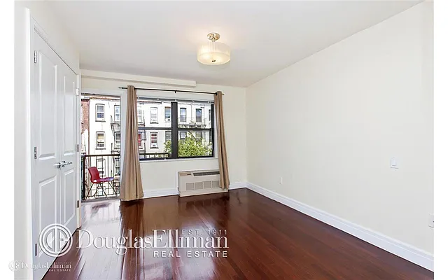 Rented by Douglas Elliman | media 18