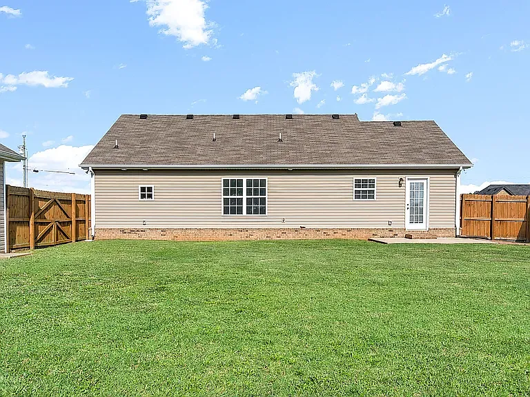 4221 Ruston Ct — Photo 12