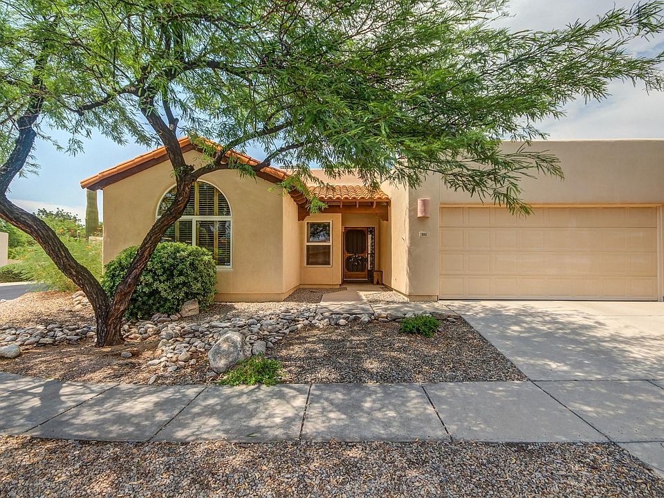 1st image of 555 E Wine Plum Dr