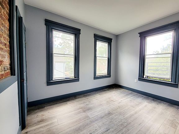 3rd image of 36 Mapes Ave #2A