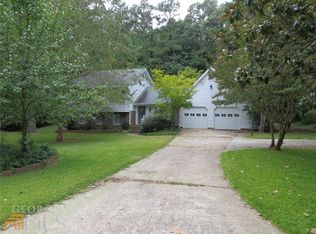 360 Pine Forest Dr, Lawrenceville, GA 30046