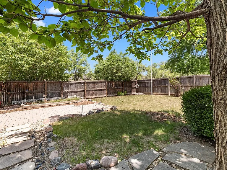 6893 Gray Cir — Photo 25