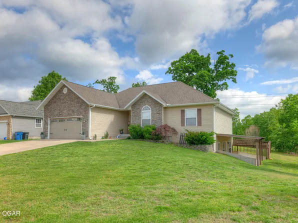4514 W 31st St, Joplin, MO 64804