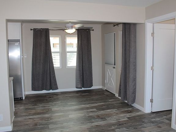 4th image of 1622 S Broadway S