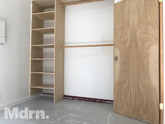 Rented by Mdrn Residential | media 8