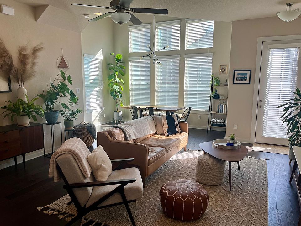 Living & Dining Space
