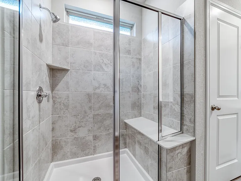 101 Red Cedar Ct — Photo 8