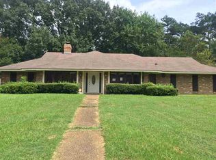 5226 Brookleigh Dr, Jackson, MS 39272