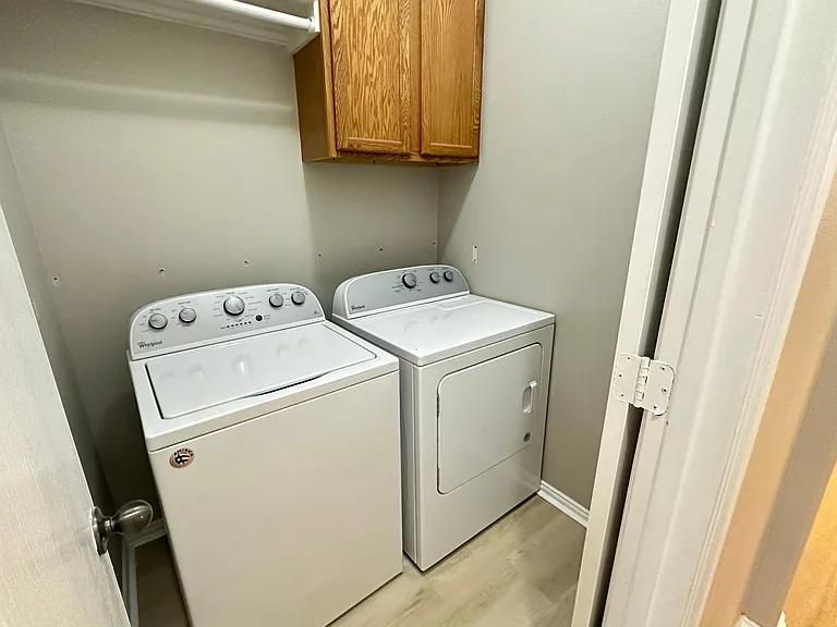 821 Hickory St — Photo 9